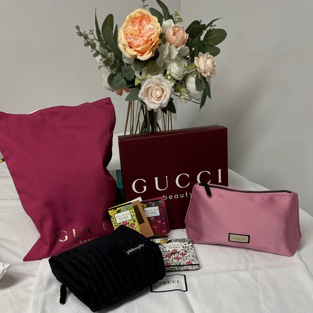 Gucci Pink and Black Cosmetic Bag
